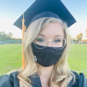 Meet your Posher, Shelby